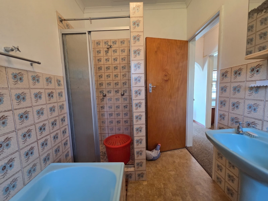 2 Bedroom Property for Sale in Kleinmond Western Cape